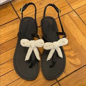 Mystique Boutique Stephanie Gottlieb Black Sandals with Pearl Bow